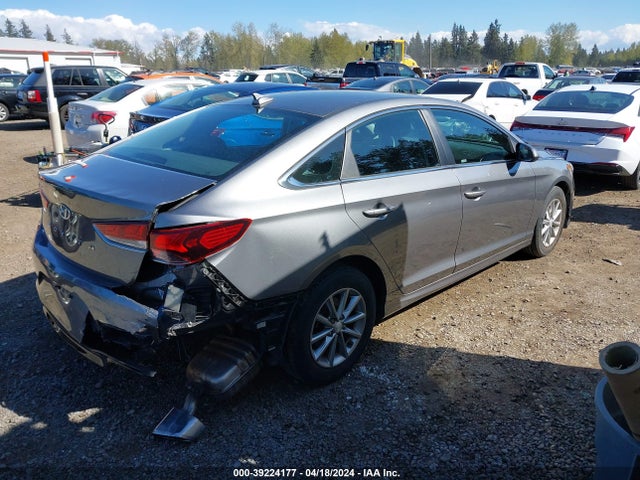 Hyundai SONATA SE 2019 5NPE24AF0KH762583 Image 4