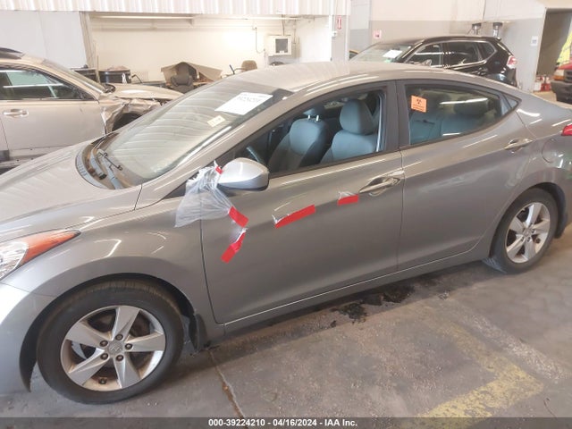 39224210 :رقم المزاد ، KMHDH4AEXCU451490 vin ، 2012 Hyundai Elantra Gls (ulsan Plant) مزاد بيع