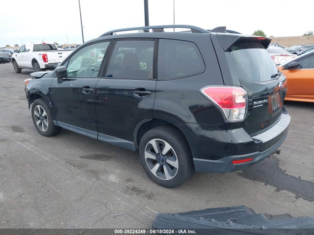 JF2SJAEC8HH552794 Subaru Forester 2.5i Premium