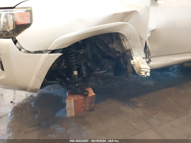 Toyota 4runner Trail Premium 2015 JTEBU5JR5F5216473 Image 6