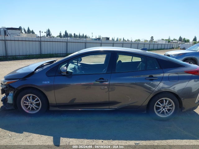 Toyota Prius Prime Advanced 2017 JTDKARFP2H3018458 Image 15