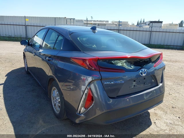 Toyota Prius Prime Advanced 2017 JTDKARFP2H3018458 Image 3