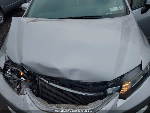 Honda Civic Lx 2015 19XFB2F53FE225886 Image 10