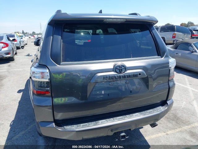 Toyota 4RUNNER SR5 2020 JTEZU5JRXL5225633 Image 16