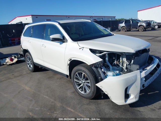 2019 5TDKZRFH9KS572152 main image