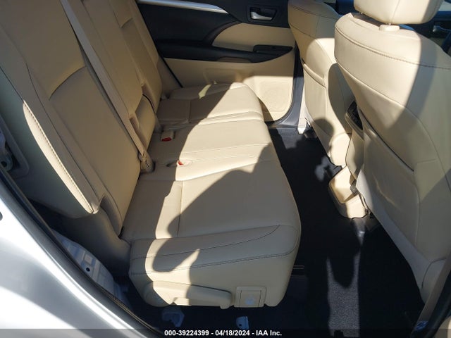 Toyota Highlander Xle 2019 5TDKZRFH9KS572152 Image 8
