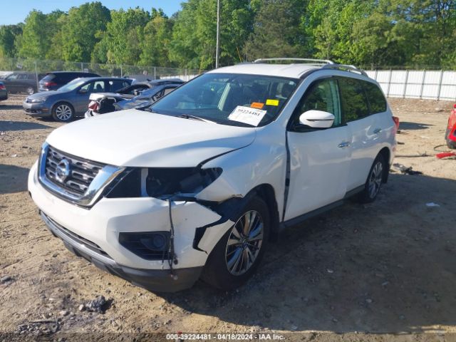 5N1DR2MN0JC667056 Nissan Pathfinder S