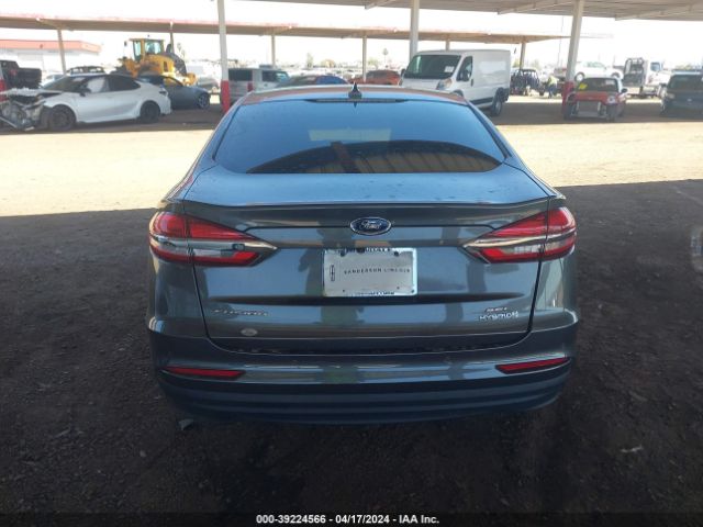 3FA6P0MU9KR262532 Ford Fusion Hybrid Sel