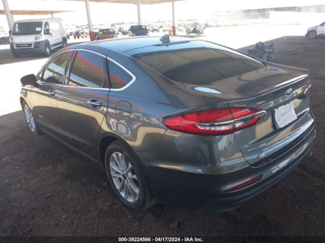 3FA6P0MU9KR262532 Ford Fusion Hybrid Sel