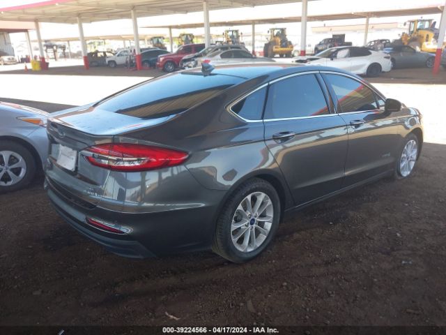 3FA6P0MU9KR262532 Ford Fusion Hybrid Sel