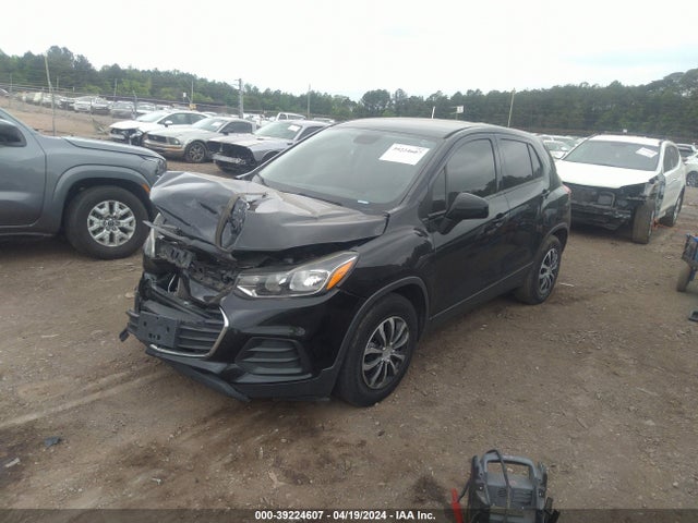 Chevrolet TRAX LS 2018 3GNCJKSB2JL185572 Image 2