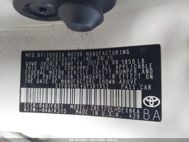 Toyota COROLLA LE 2016 5YFBURHE4GP381952 Image 9