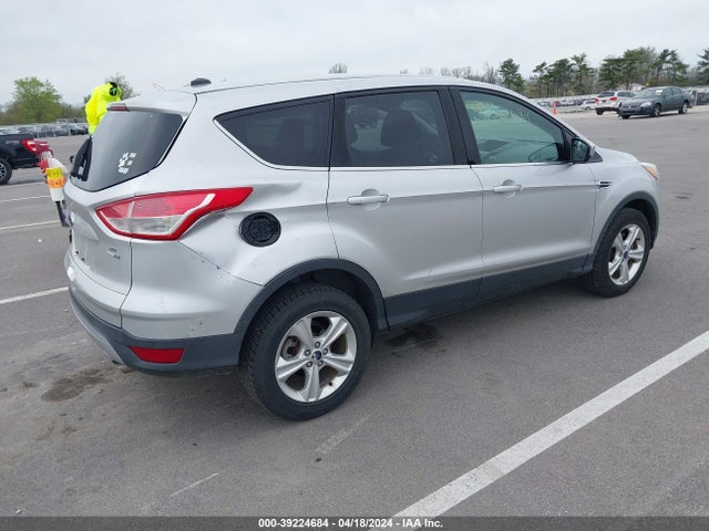 Ford ESCAPE SE 2015 1FMCU9G93FUA18502 Image 4