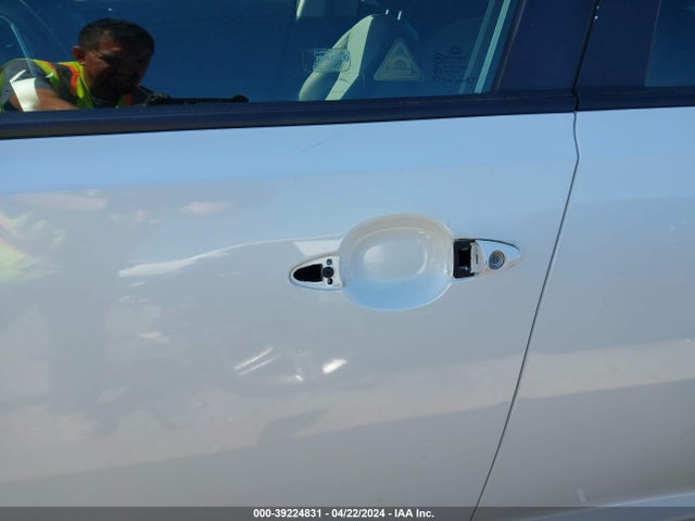KIA Optima Lx 2015 KNAGM4A73F5547472 Image 17