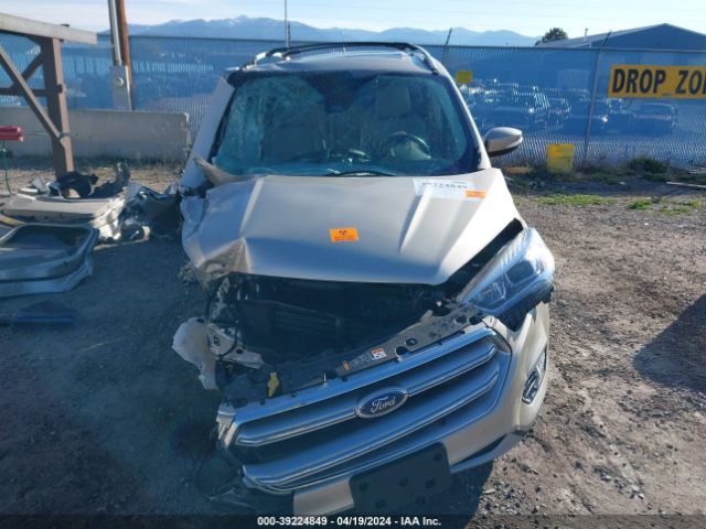 1FMCU9JD0HUC81126 Ford Escape Titanium
