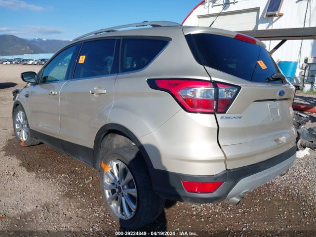 1FMCU9JD0HUC81126 Ford Escape Titanium