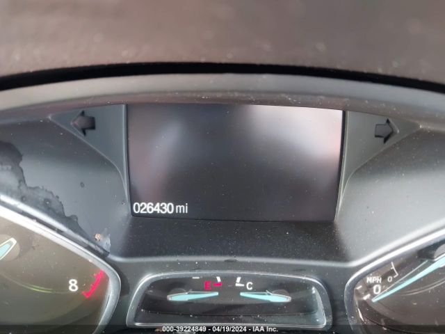 1FMCU9JD0HUC81126 Ford Escape Titanium