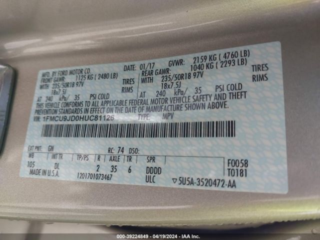 1FMCU9JD0HUC81126 Ford Escape Titanium