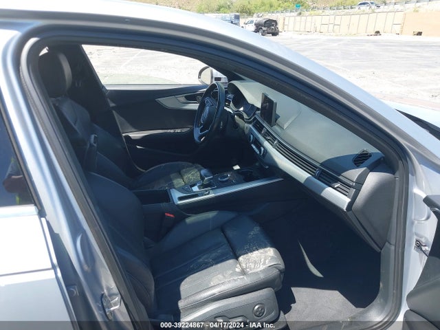 WAUGMAF40KN004023 Audi A4 40 Premium/40 Titanium Premium