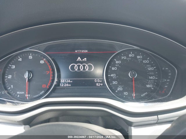 WAUGMAF40KN004023 Audi A4 40 Premium/40 Titanium Premium
