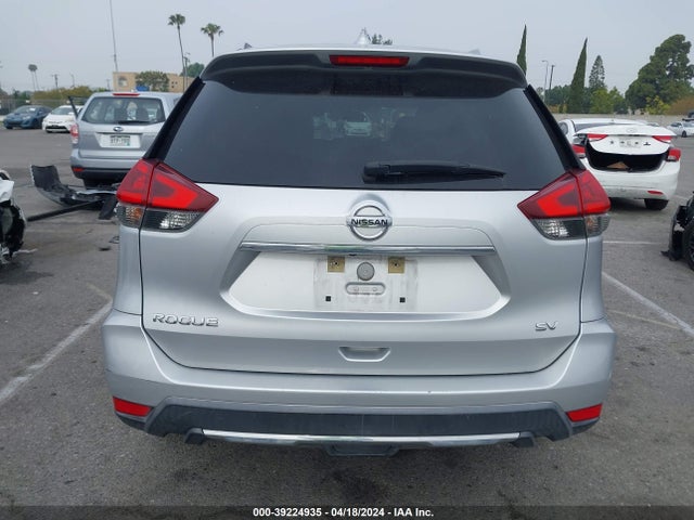 Nissan ROGUE SV 2018 KNMAT2MT8JP509905 Image 17