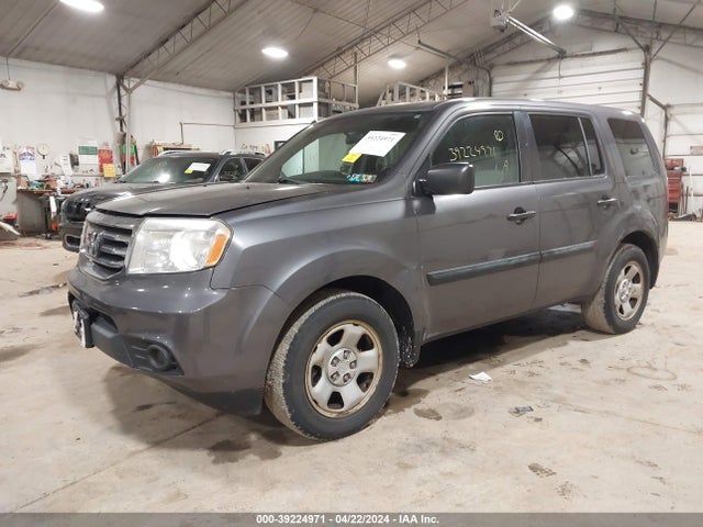 Honda PILOT LX 2015 5FNYF4H21FV039379 Image 2