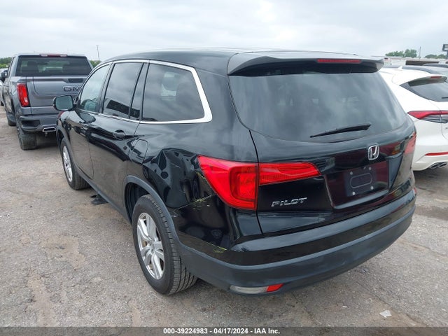 Honda PILOT LX 2017 5FNYF5H17HB033330 Image 3