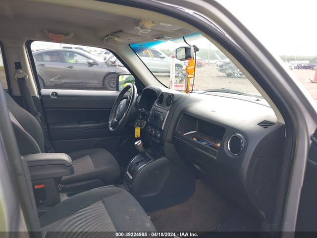 Продаж на аукціоні авто 2017 Jeep Patriot Latitude Fwd, vin: 1C4NJPFA3HD116681, номер лоту: 39224985