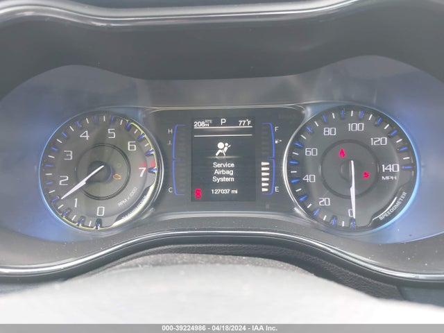 1C3CCCBG4FN614629 Chrysler 200 S