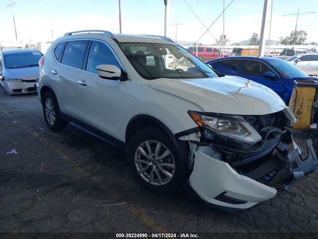 Nissan ROGUE SV 2017 JN8AT2MT5HW138125 main image