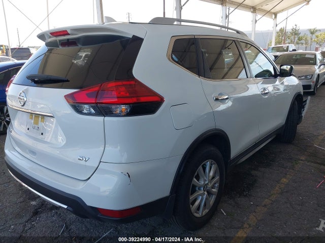 Nissan ROGUE SV 2017 JN8AT2MT5HW138125 Image 4