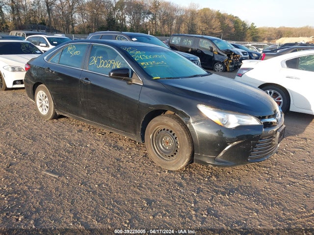Toyota CAMRY LE 2016 4T1BF1FKXGU235946 Image 1