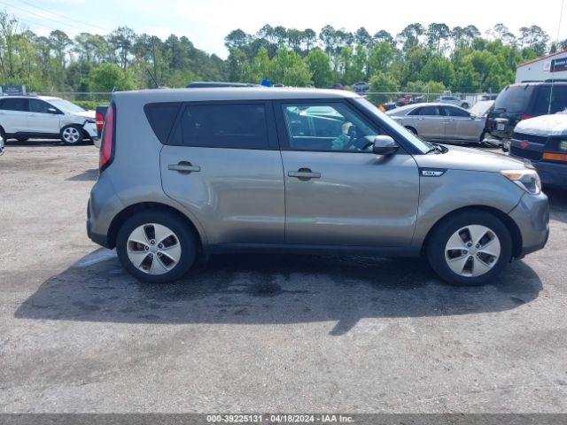 KNDJN2A26F7209891 KIA Soul