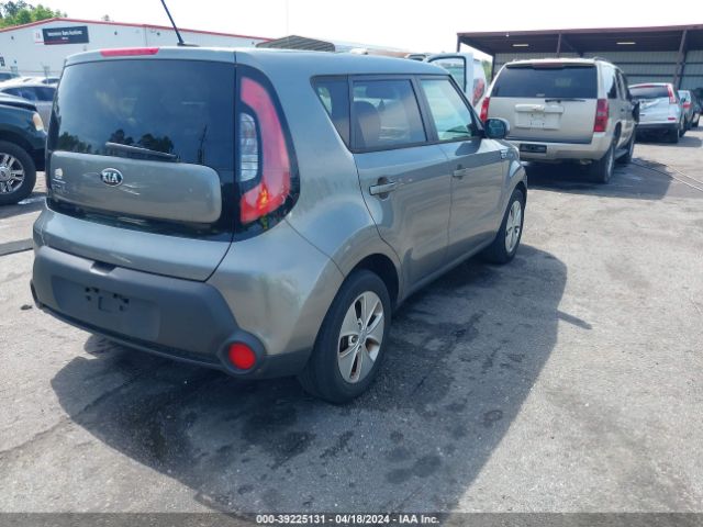 KNDJN2A26F7209891 KIA Soul