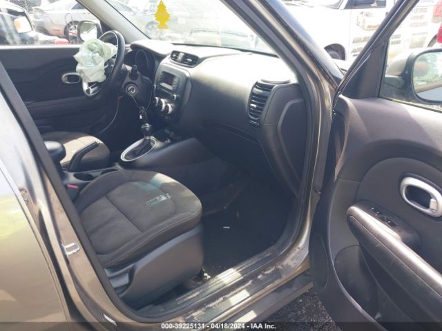 KNDJN2A26F7209891 KIA Soul