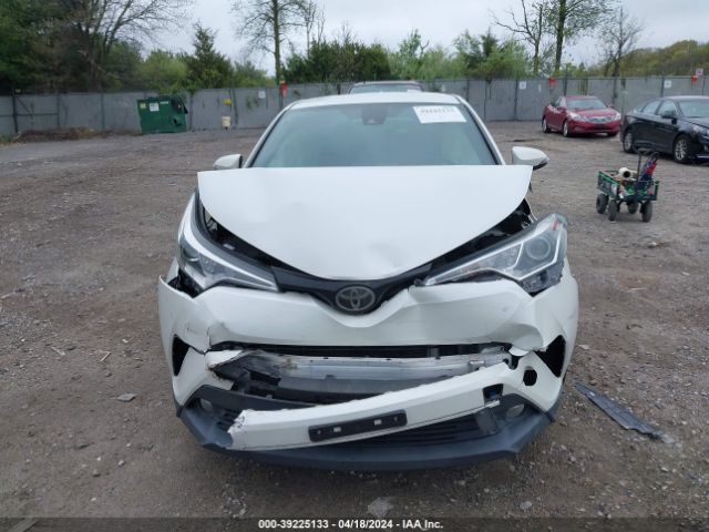 NMTKHMBX8JR027835 Toyota C-hr Xle Premium