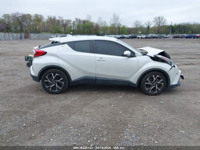 NMTKHMBX8JR027835 Toyota C-hr Xle Premium