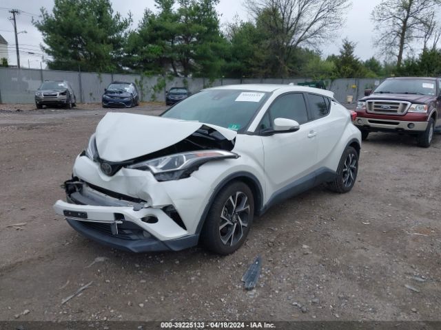 NMTKHMBX8JR027835 Toyota C-hr Xle Premium
