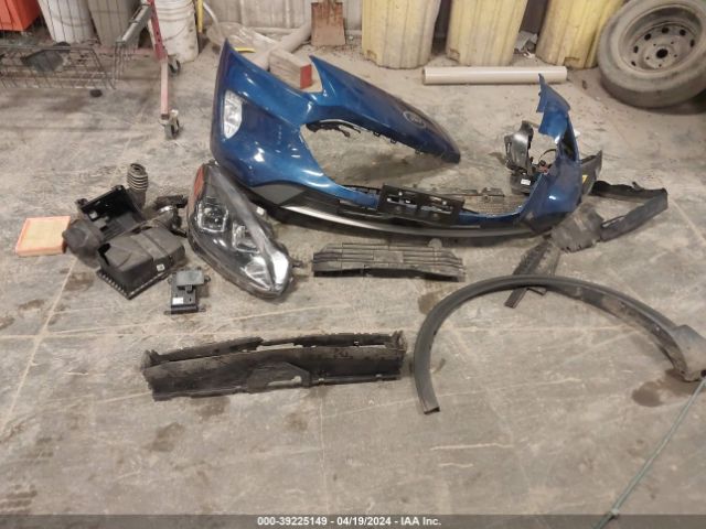 1FMCU9CZ3NUA31996 Ford Escape Sel Hybrid