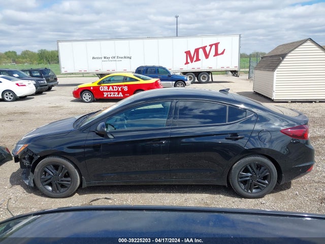 Hyundai ELANTRA SEL 2019 5NPD84LF5KH493777 Image 15