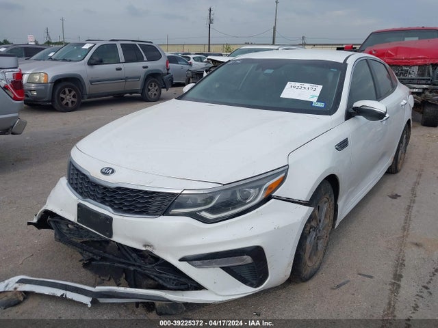 KIA Optima Lx 2020 5XXGT4L30LG381435 Image 2