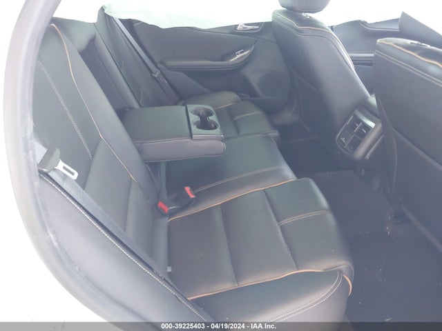 Chevrolet IMPALA 2LZ 2018 2G1125S34J9150499 Image 8