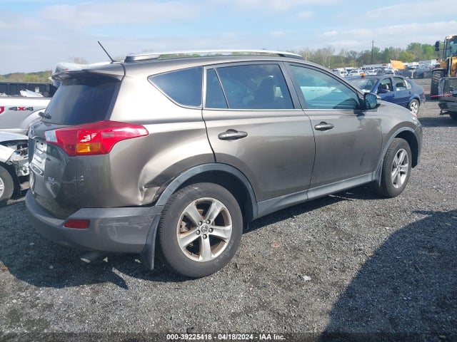 Toyota Rav4 Xle 2015 2T3RFREV6FW281272 Image 4