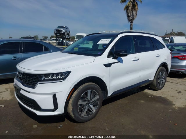 KIA SORENTO S 2023 5XYRL4LC8PG174236 Image 2