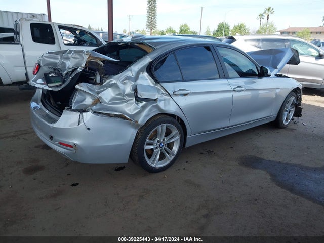 BMW 320i 2016 WBA8E1G51GNT34205 Image 4