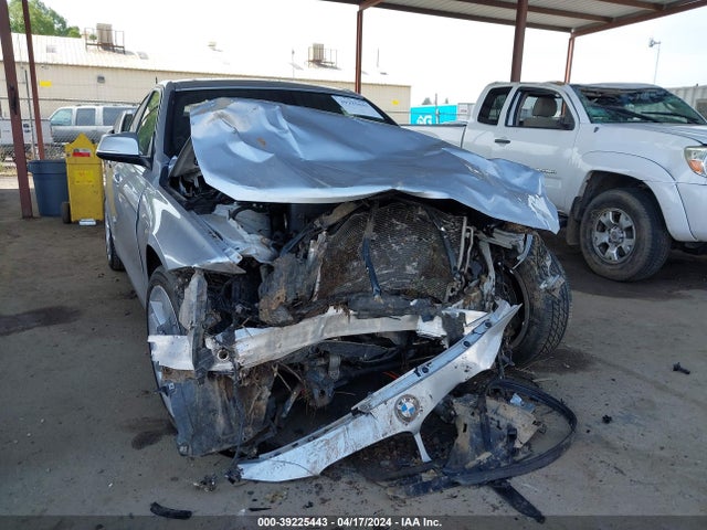 BMW 320i 2016 WBA8E1G51GNT34205 Image 6