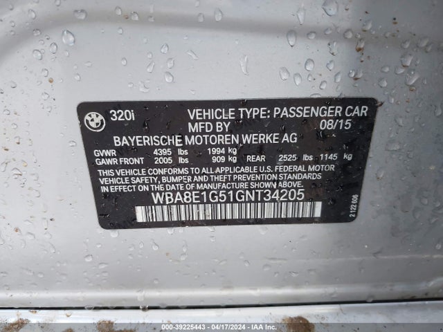 BMW 320i 2016 WBA8E1G51GNT34205 Image 9