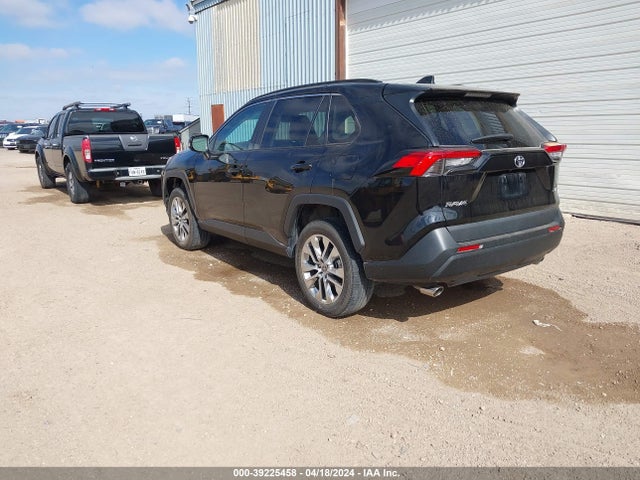 Toyota Rav4 Xle Premium 2021 2T3C1RFVXMC161993 Image 3