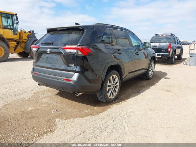 Toyota Rav4 Xle Premium 2021 2T3C1RFVXMC161993 Image 4