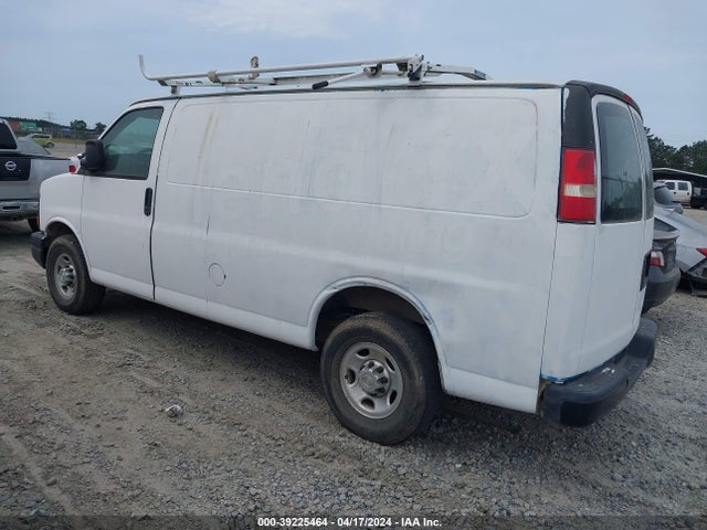 Chevrolet Express 2500 Work Van 2015 1GCWGFCF2F1277762 Image 3